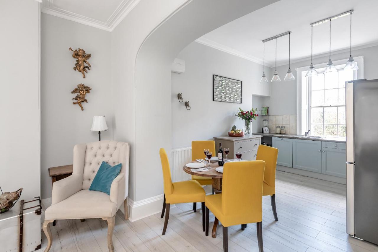 Gorgeous Garden Apartment Bath Ngoại thất bức ảnh